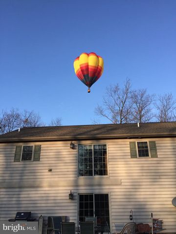 145 ROBERTS RD, Littlestown, PA 17340