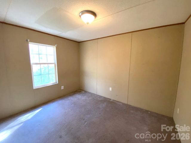 16 Molly Lane, Candler, NC 28715