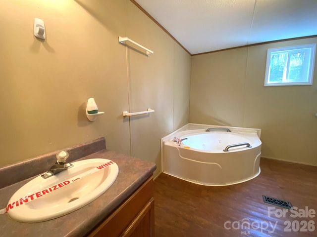 16 Molly Lane, Candler, NC 28715