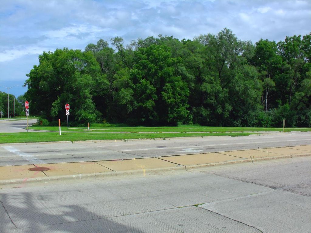 3234 Kennedy Road, Janesville, WI 53545