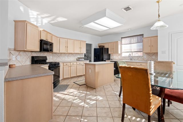 3116 Mason Avenue, Corinth, TX 76210