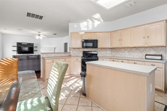 3116 Mason Avenue, Corinth, TX 76210
