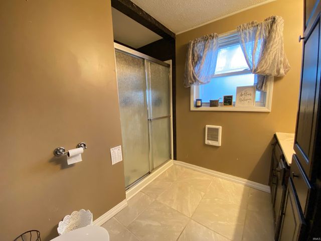 6066 W State Road 60, Mitchell, IN 47446