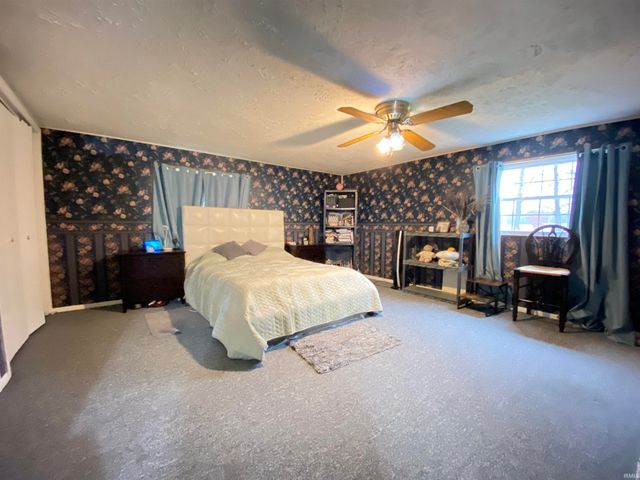6066 W State Road 60, Mitchell, IN 47446
