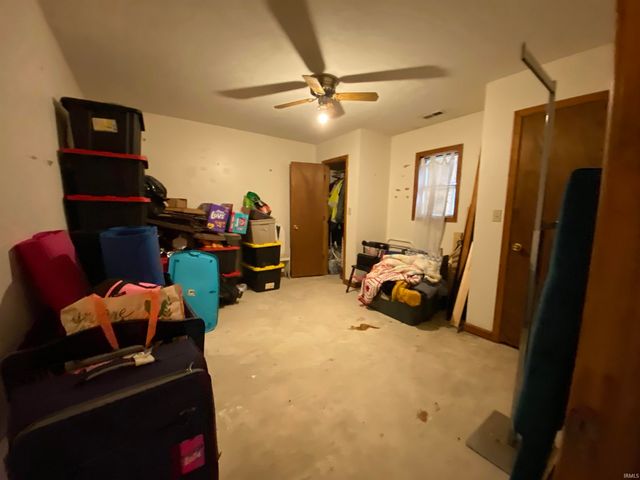 6066 W State Road 60, Mitchell, IN 47446
