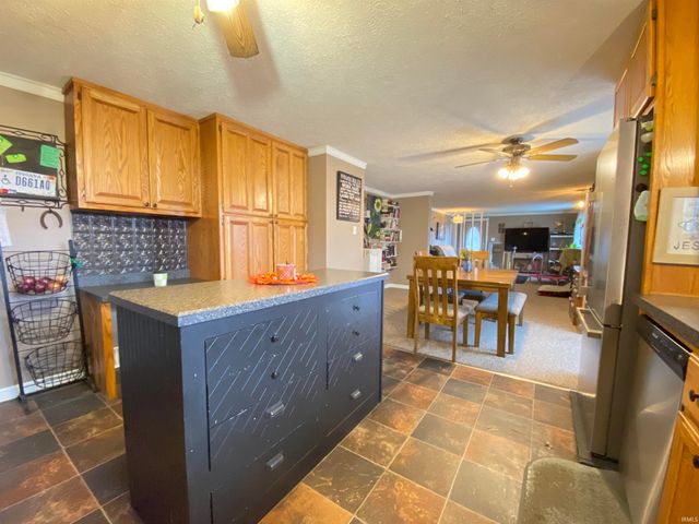 6066 W State Road 60, Mitchell, IN 47446