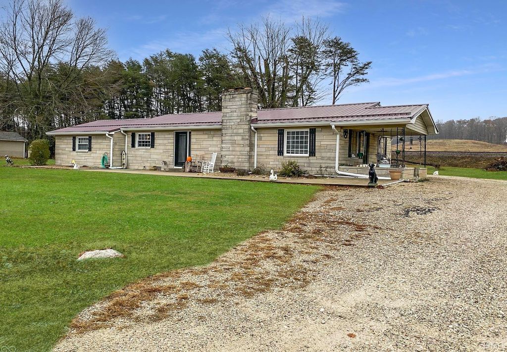 6066 W State Road 60, Mitchell, IN 47446