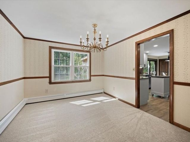 87 Pickens Street, Lakeville, MA 02347