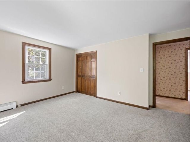 87 Pickens Street, Lakeville, MA 02347