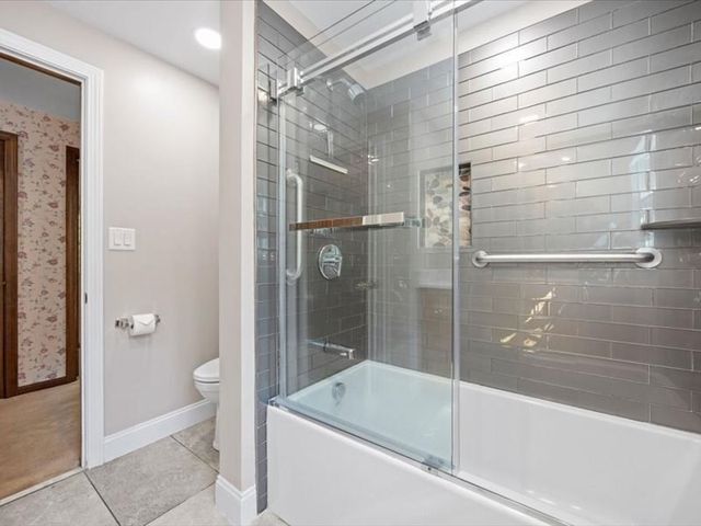87 Pickens Street, Lakeville, MA 02347