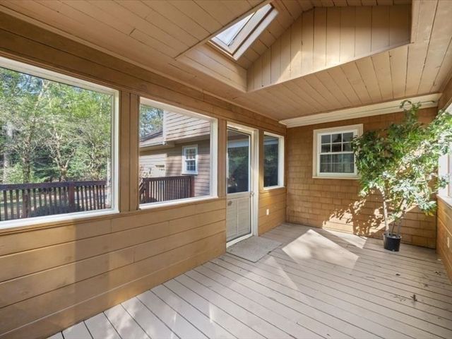 87 Pickens Street, Lakeville, MA 02347