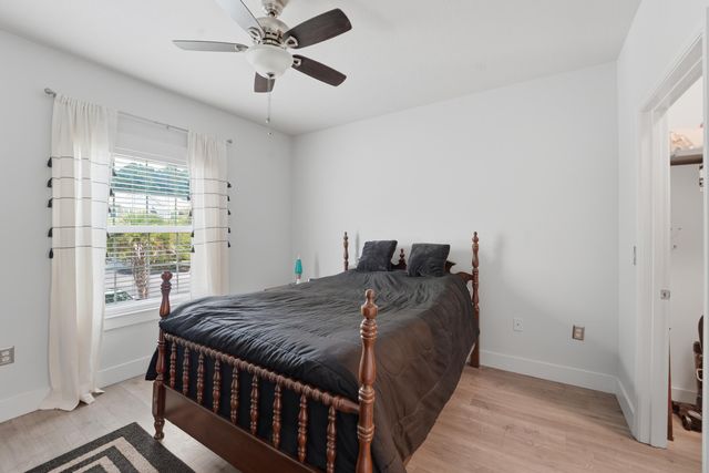 1300 Park West Unit 417, Mount Pleasant, SC 29466