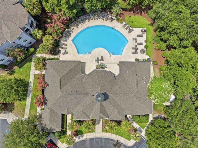 1300 Park West Unit 417, Mount Pleasant, SC 29466
