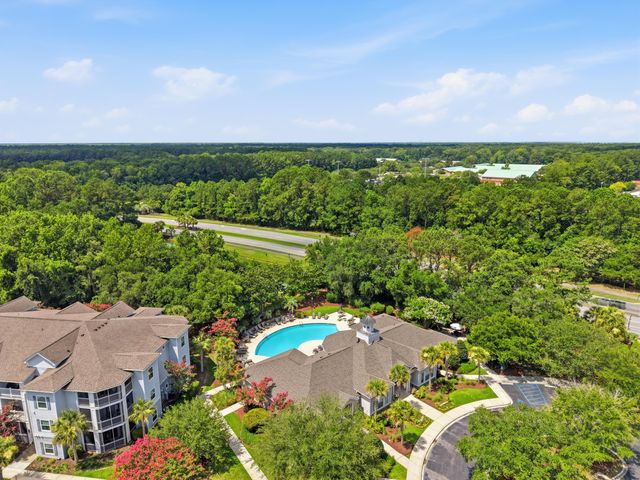 1300 Park West Unit 417, Mount Pleasant, SC 29466