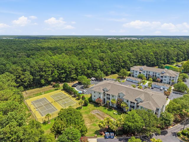 1300 Park West Unit 417, Mount Pleasant, SC 29466