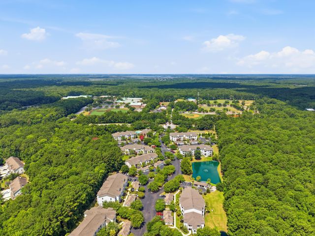 1300 Park West Unit 417, Mount Pleasant, SC 29466