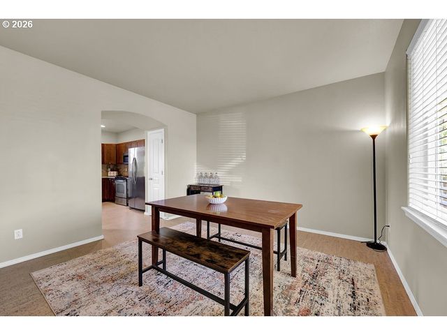 654 N GARDEN Way, Eugene, OR 97401
