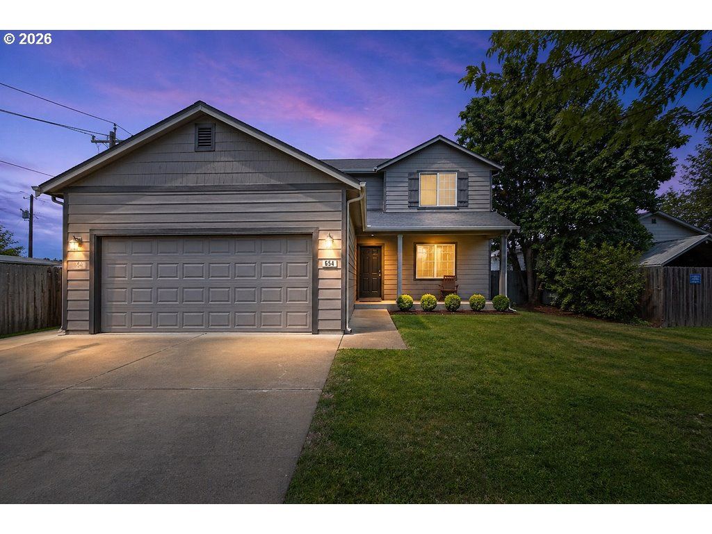 654 N GARDEN Way, Eugene, OR 97401