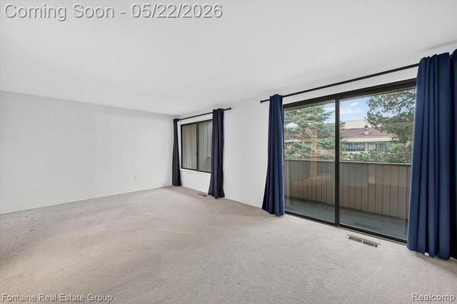 7406 Azalea Court, West Bloomfield, MI 48322