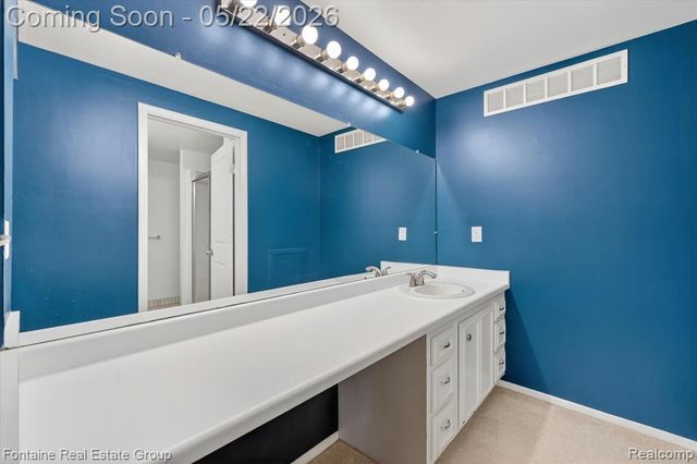 7406 Azalea Court, West Bloomfield, MI 48322