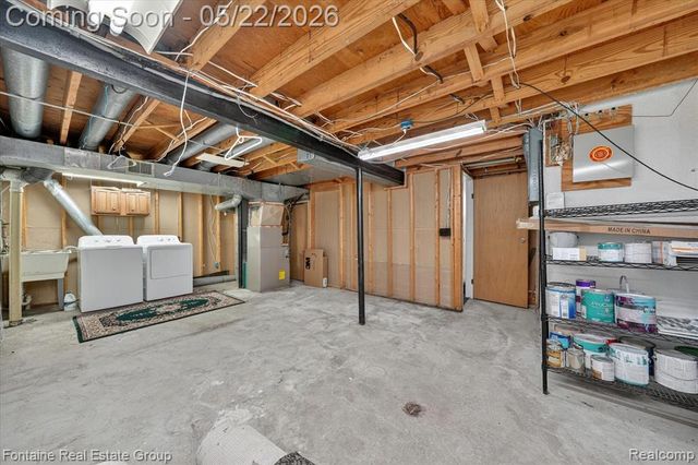 7406 Azalea Court, West Bloomfield, MI 48322