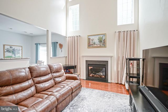 135 CHANCELLOR DR, Deptford, NJ 08096