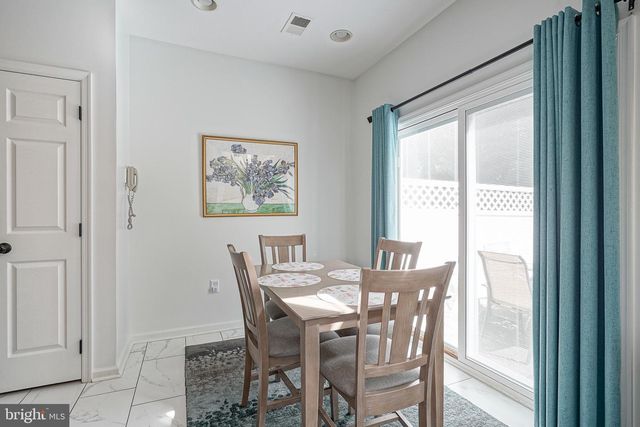 135 CHANCELLOR DR, Deptford, NJ 08096