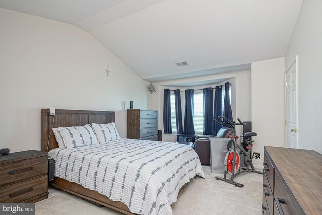 135 CHANCELLOR DR, Deptford, NJ 08096