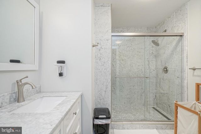 135 CHANCELLOR DR, Deptford, NJ 08096
