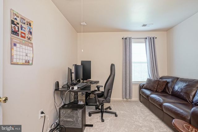 135 CHANCELLOR DR, Deptford, NJ 08096