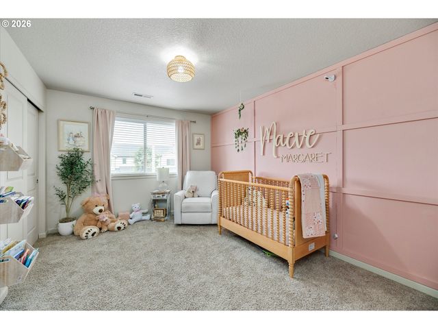 735 GARDEN Ct, Molalla, OR 97038