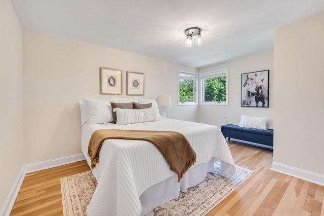 6261 N Bay Ridge AVENUE, Whitefish Bay, WI 53217