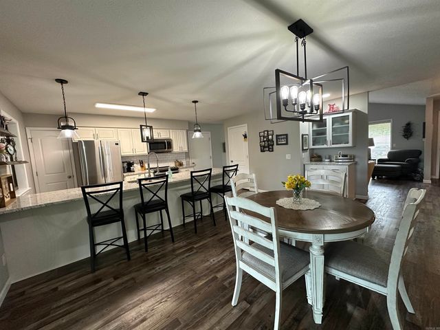 1817 Fairway Drive, Mountain Home, AR 72653