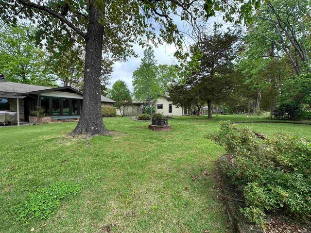 1817 Fairway Drive, Mountain Home, AR 72653