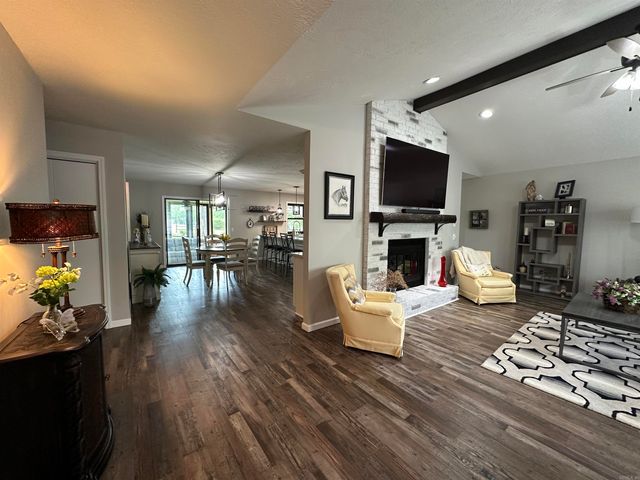 1817 Fairway Drive, Mountain Home, AR 72653