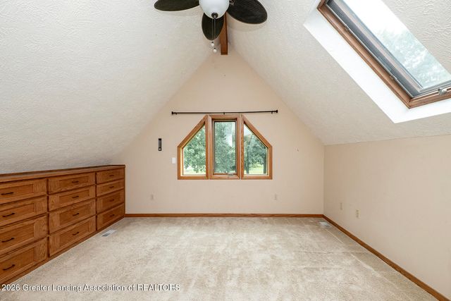 10471 N Royston Road, Grand Ledge, MI 48837