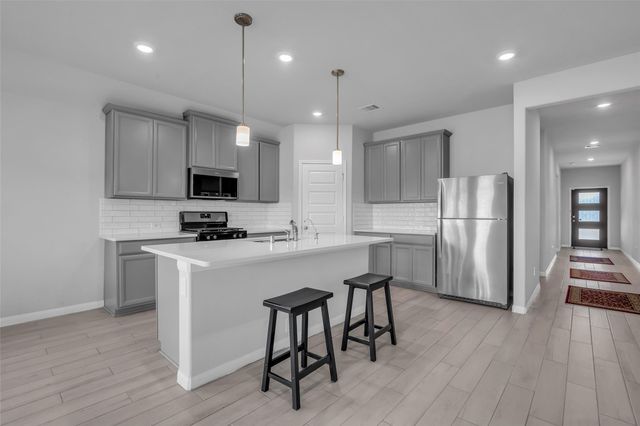 1202 Oak Barrel Run, Richmond, TX 77406