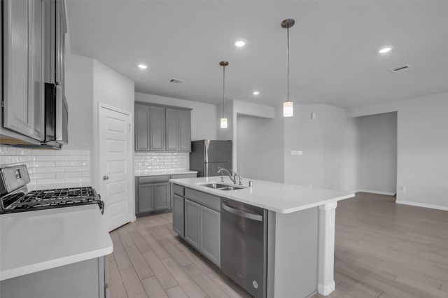 1202 Oak Barrel Run, Richmond, TX 77406