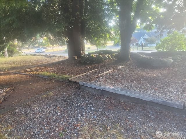 35806 1st Avenue S, Federal Way, WA 98003