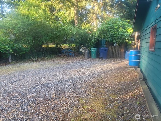 35806 1st Avenue S, Federal Way, WA 98003