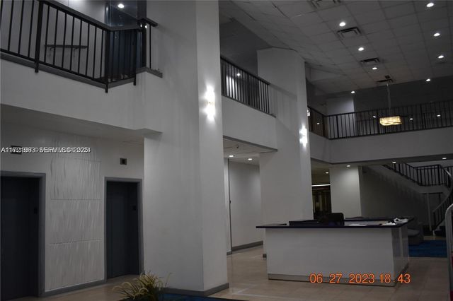 13499 Biscayne Boulevard CU203, North Miami, FL 33181