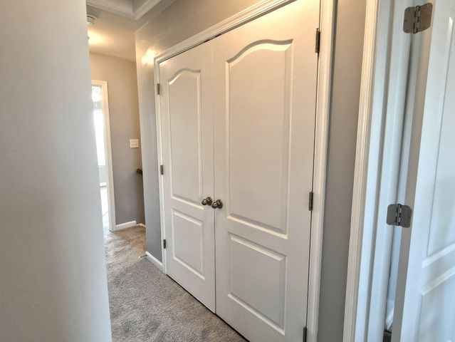 153 KENSINGTON TER, Martinsburg, WV 25405