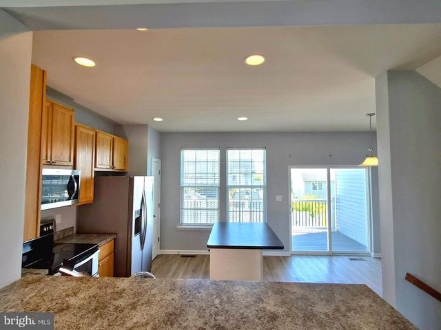 153 KENSINGTON TER, Martinsburg, WV 25405