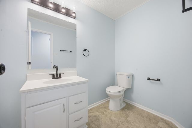 1938 Dunkirk Court, Lexington, KY 40504