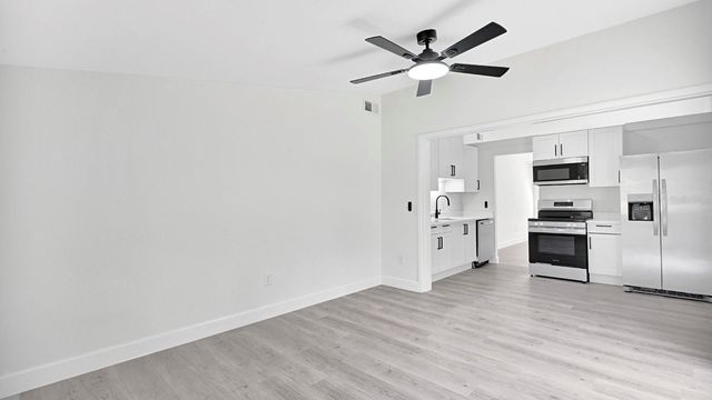2930 MAGNOLIA AVENUE, Sanford, FL 32773