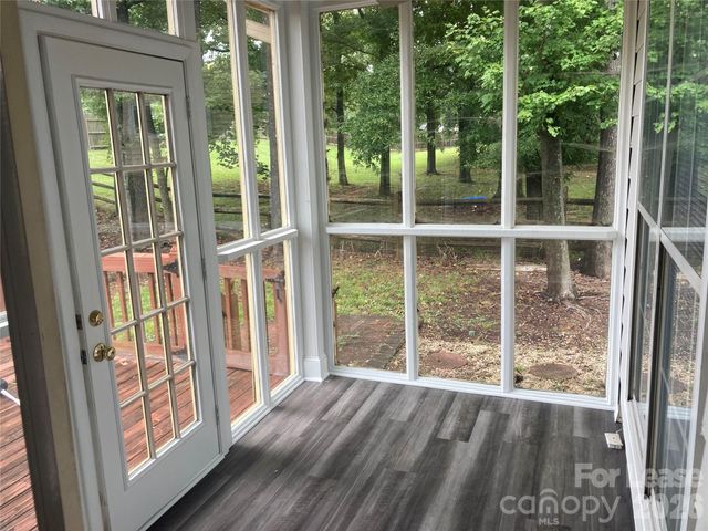 3506 Briarthorne Drive, Charlotte, NC 28269