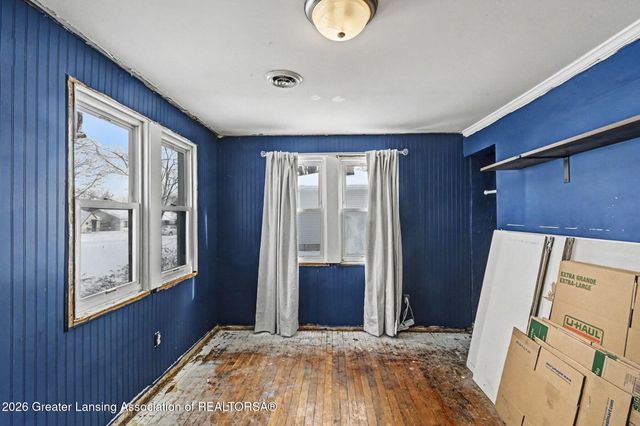 221 W Everettdale Avenue, Lansing, MI 48910