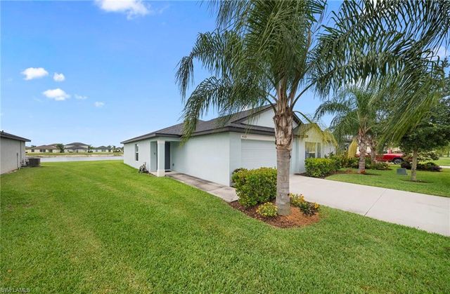 4216 villa rapallo WAY, North Fort Myers, FL 33917