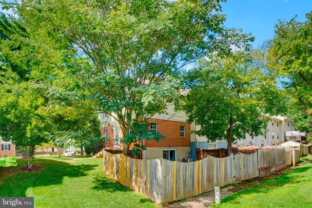 6014 TICONDEROGA CT, Burke, VA 22015