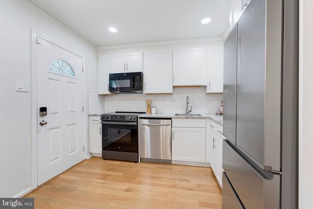 6014 TICONDEROGA CT, Burke, VA 22015